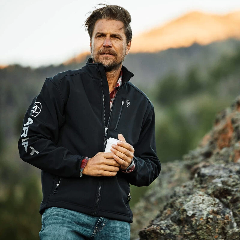 Ariat Logo Men Black 2.0 Soft-Shell Jacket 3 Ariat Logo Men Black 2.0 Soft-Shell Jacket