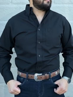 Ariat Solid Black Classic Fit Shirt