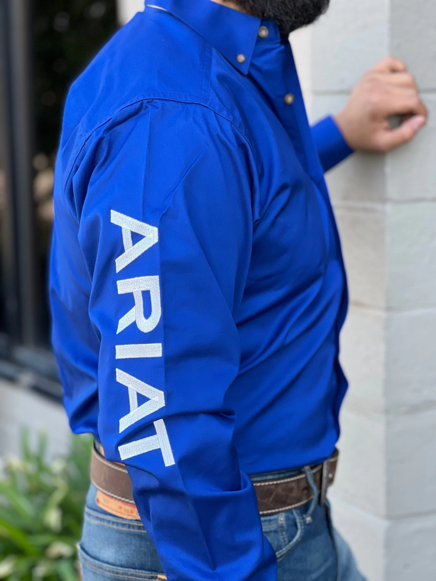 Ariat Team Logo Ultramarine/White Fitted Long Sleeve Shirt 3 Ariat Team Logo Ultramarine/White Fitted Long Sleeve Shirt