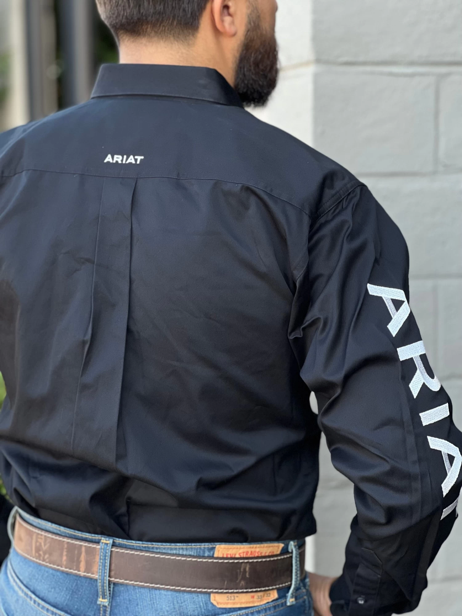 Ariat Team Logo Black/White Fitted Long Sleeve Shirt 5 Ariat Team Logo Black/White Fitted Long Sleeve Shirt - Image 3
