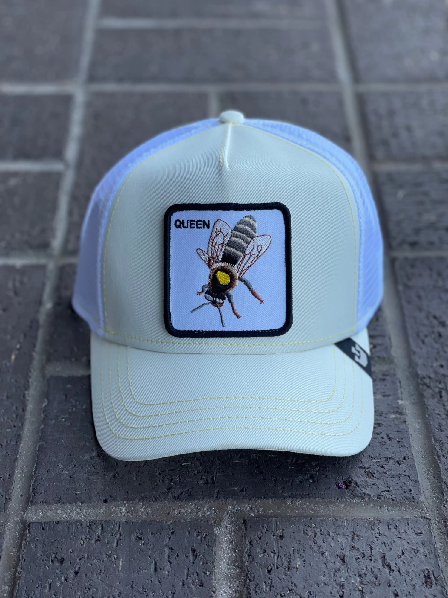 Queen Bee 3 Queen Bee