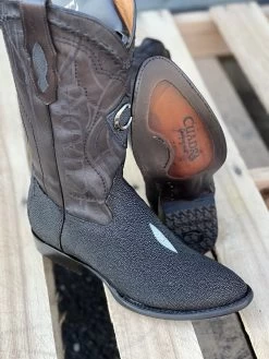 Cuadra Stingray/Mantarraya Black Semi-Oval Toe Cowboy Boots -Guadalajara Western Wear IMG 5811