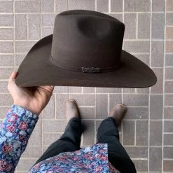 Renegado 6x Chocolate Fur Felt Cowboy Hat (EXCLUSIVE ITEM) -Guadalajara Western Wear IMG 5891
