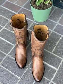 Cuadra Almond Deer With Side Zipper Semi Oval Toe Cowboy Boots -Guadalajara Western Wear IMG 7848 60052da8 bb30 4099 88d5 88554c258d6e