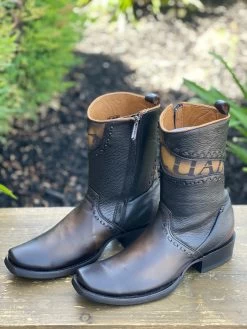Cuadra Viena Negro Dubai Toe Leather Ankle Boot -Guadalajara Western Wear IMG 7865