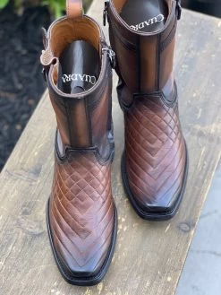 Cuadra Acanalado Dubai Toe Leather Ankle Boot -Guadalajara Western Wear IMG 7871